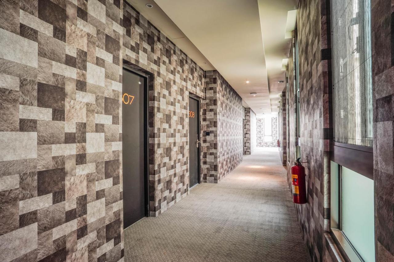 Shu Xin Motel Nantou Bagian luar foto